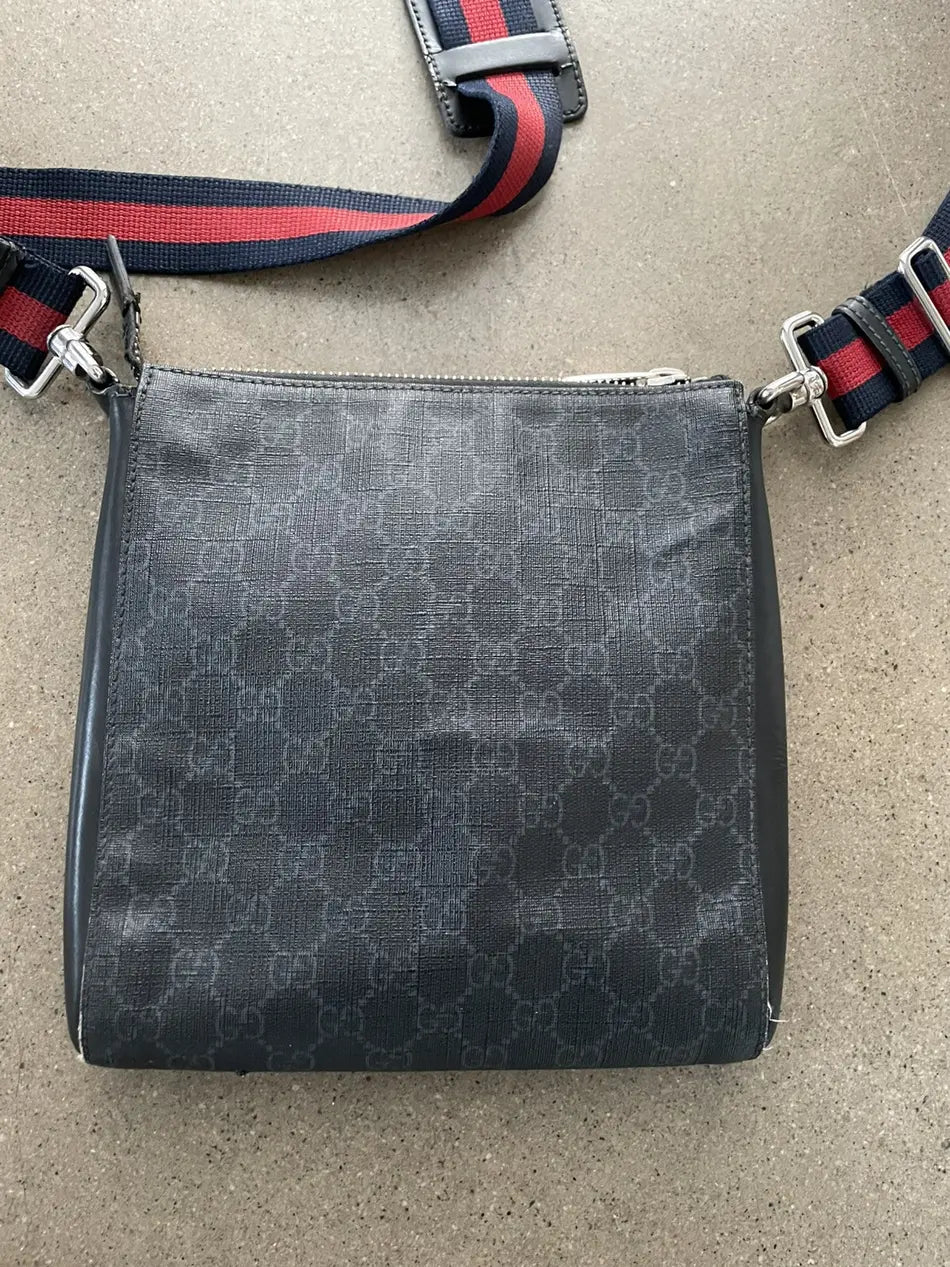 Gucci GG Messenger Bag