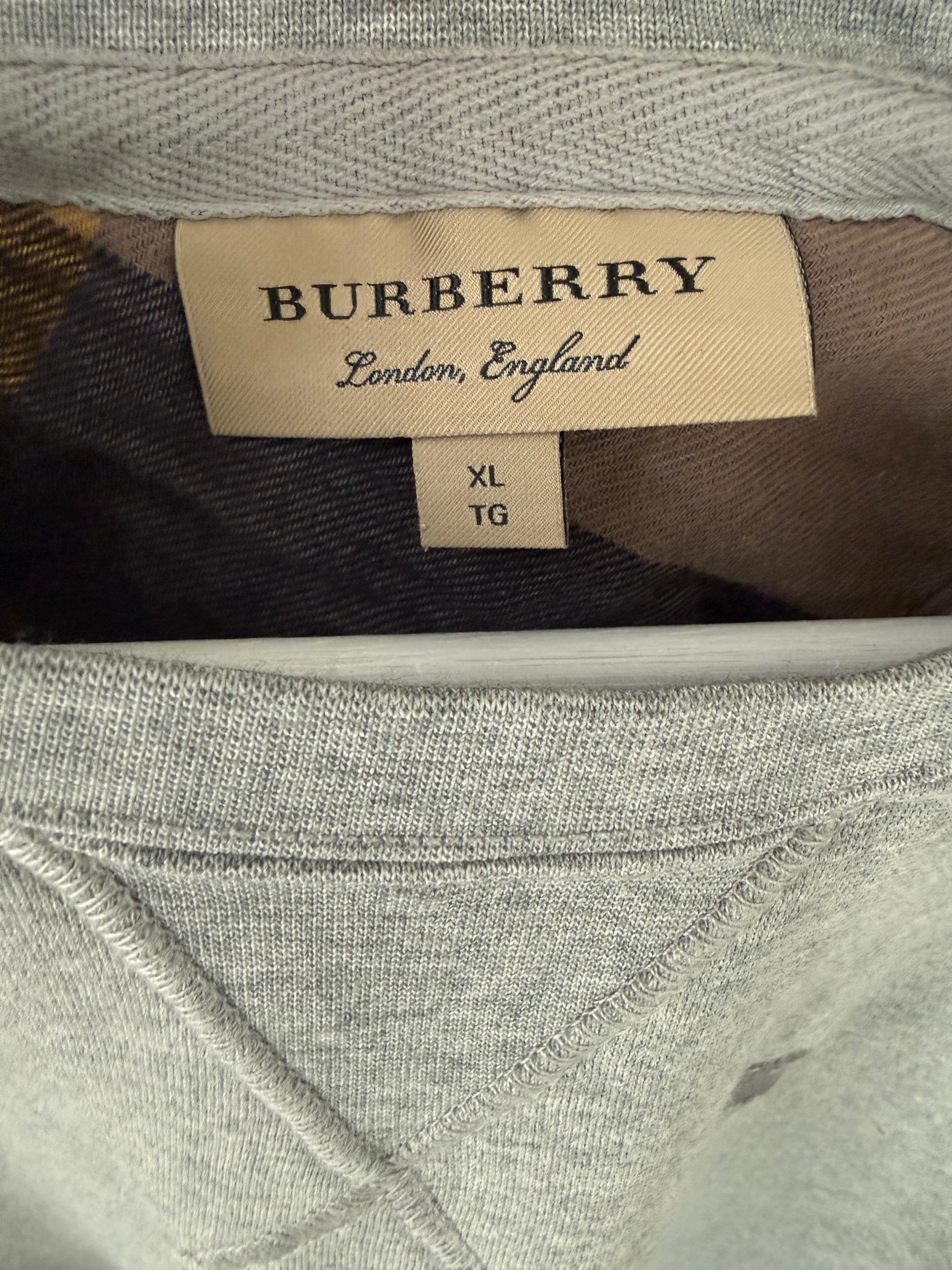 Burberry Sweatshirt